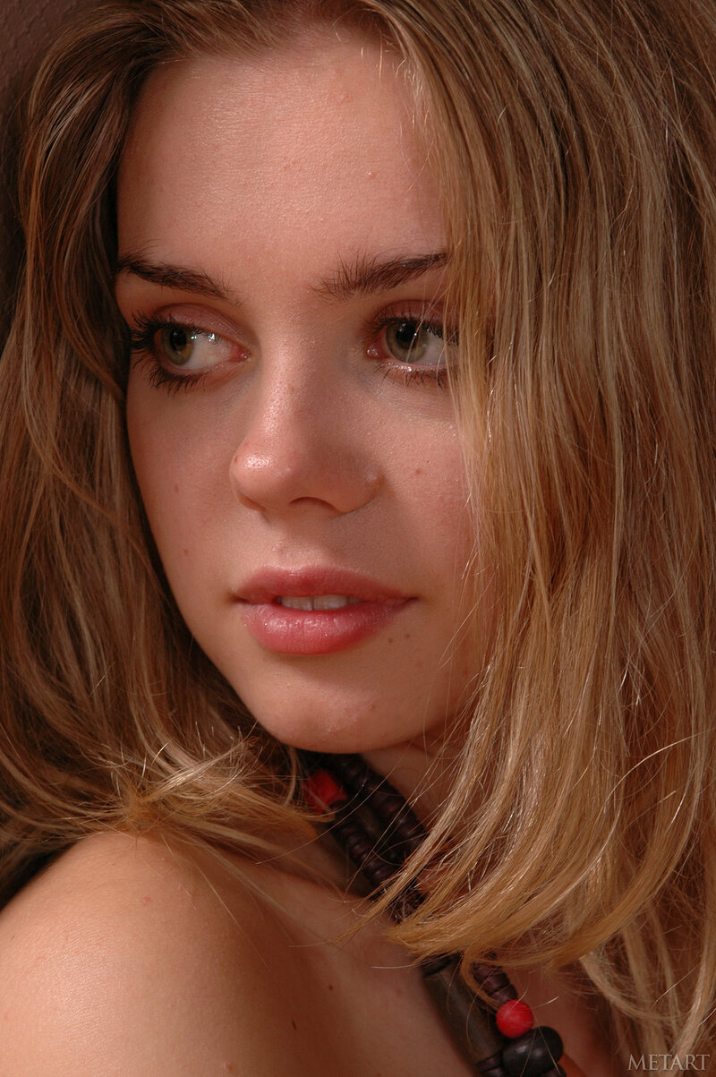 Фаина, 32 года, 2 размер груди